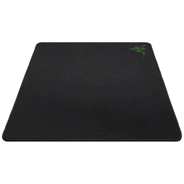 Razer Gigantus Gaming Mousepad - Gaming Mousepad 3 Razer Gigantus Gaming Mousepad - Gaming Mousepad